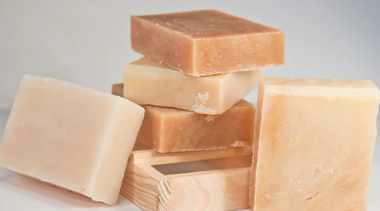 Savon saponifié à froid au karité Moonkare Cosmetics